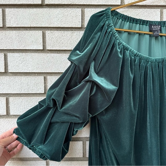 MSK 1X Emerald Velvet Off Shoulder Lantern Sleeve Top Holiday Glam Romantic - Picture 4 of 11